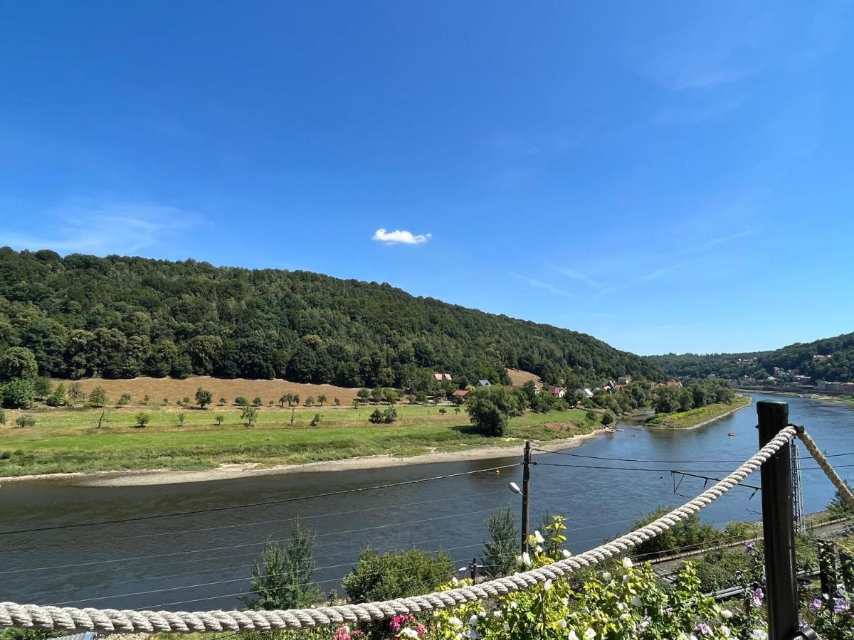 Sächsische Schweiz Ferienhaus mit Elbblick Sauna und Kamin Königstein Exterior foto